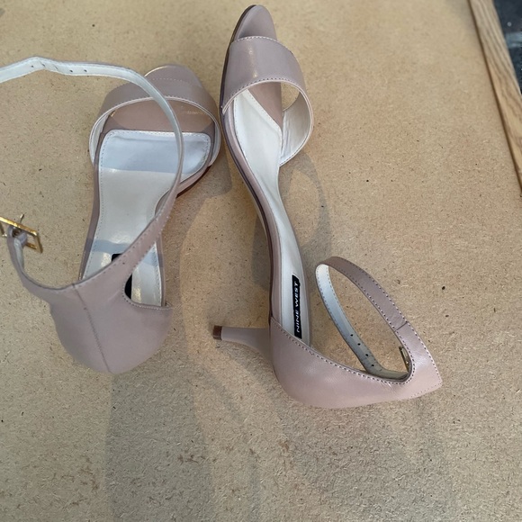 Nine West Women's Leisa Leather heeled Dress Sandal - Picture 2 of 3